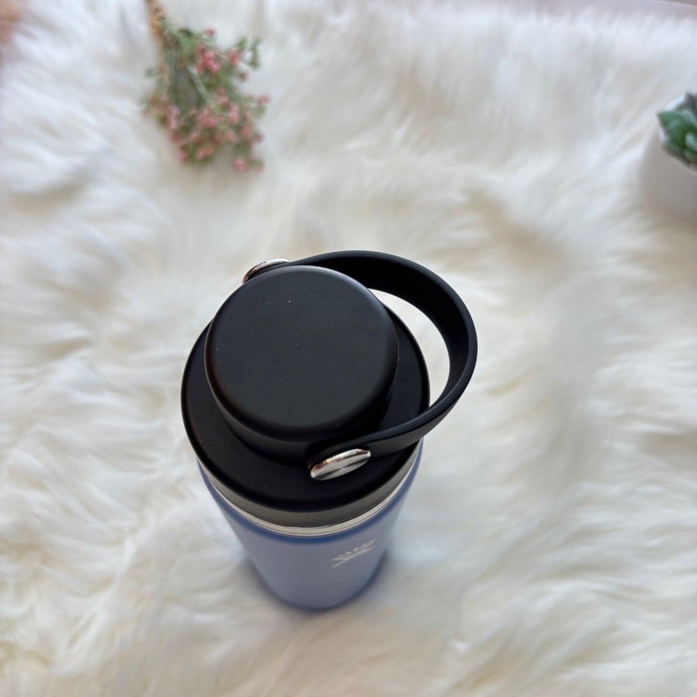 Hydro Flask Insulated 24oz Water Bottle Cascade - Picture 2 of 3